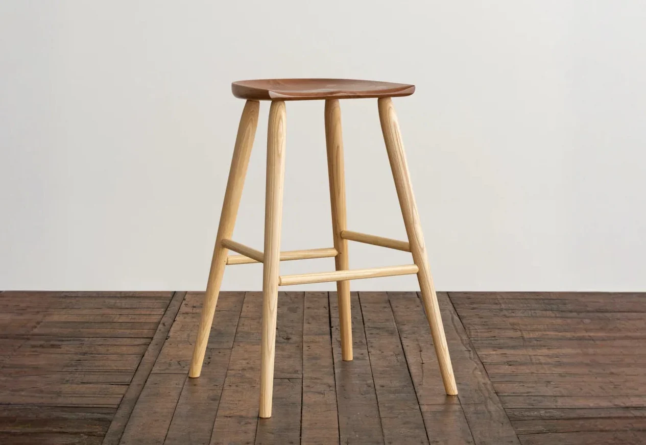 Coal Shovel Stool - The effort shows the influences of both cabinetmakers, pairing the stark, haltingly beautiful kiwi