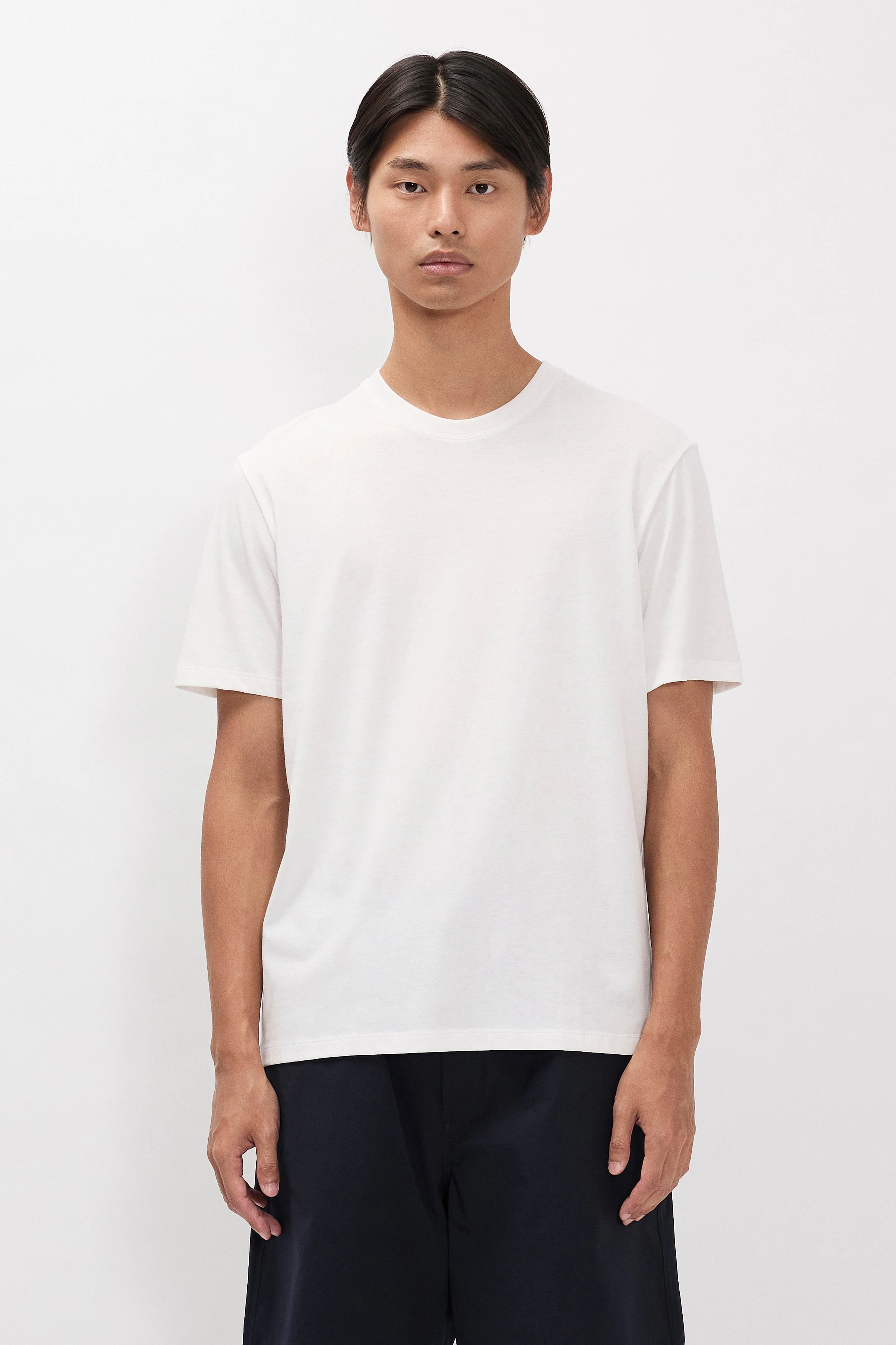 37,5 Commuter T-shirt - A regular fitting t-shirt cut in a soft