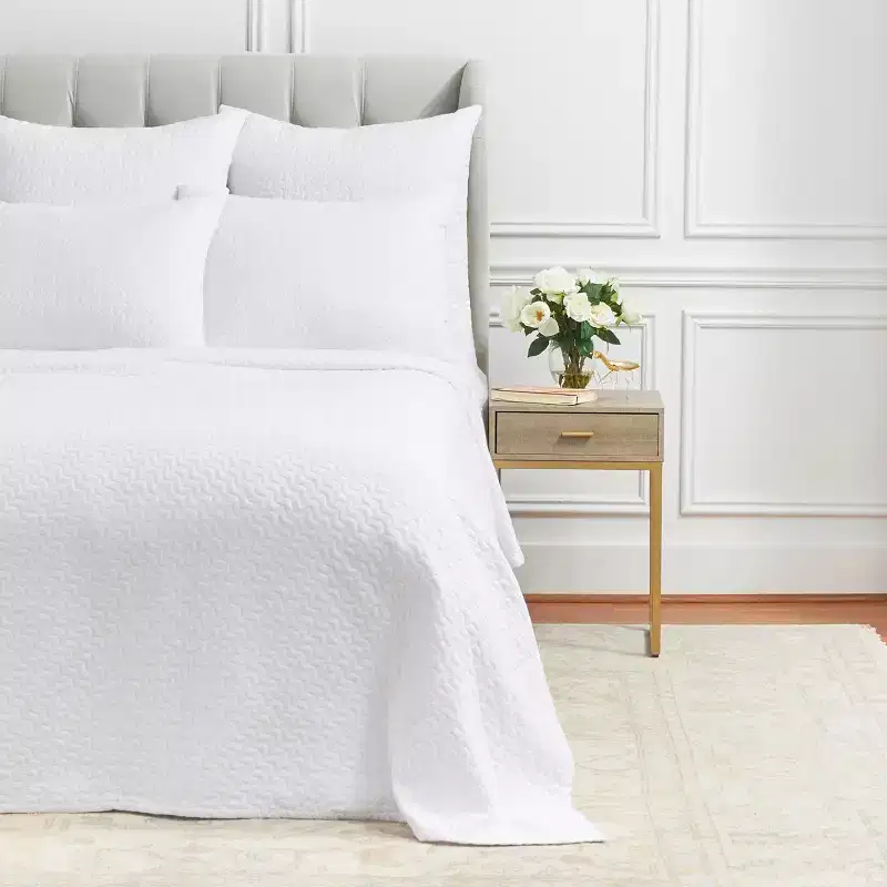 EY Essentials Vance Dove King Matelasse Geometric Chevron Pattern King Bedspread