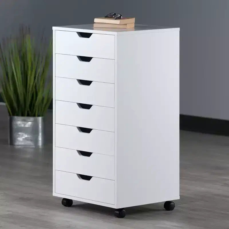 7 Drawer Cabinet with Casters -