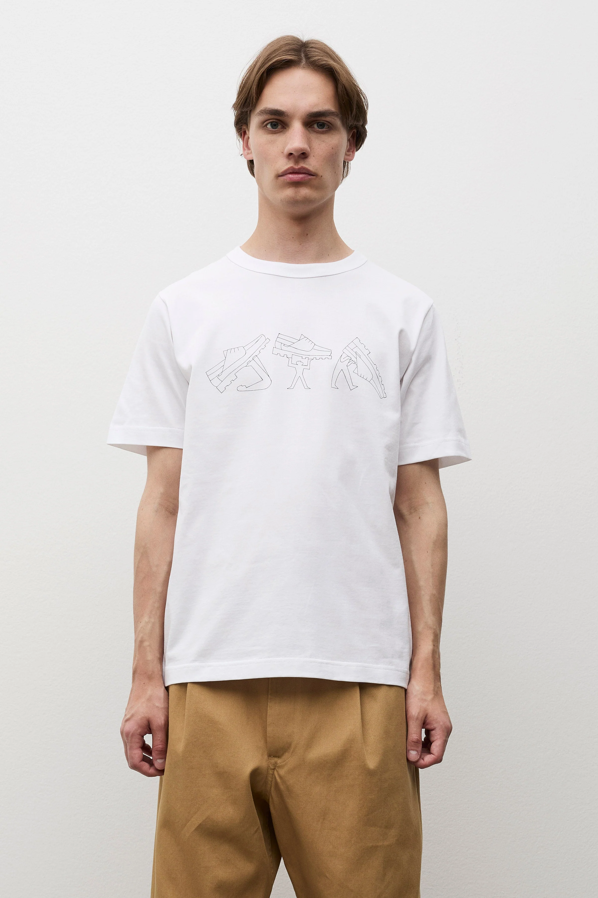 T-shirt - A regular fitting t-shirt cut from an organic midweight