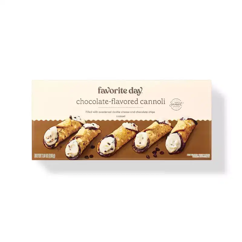 Frozen Chocolate Flavored Cannoli Filled with sweetened ricotta cheese and Chocolate Chips - 5ct/7.6oz - Favorite Day™